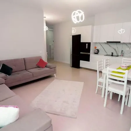 Briel Near City Center * Vlore
