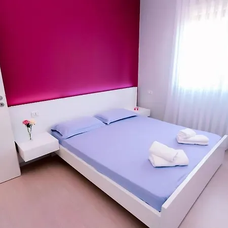 Briel Near City Center *